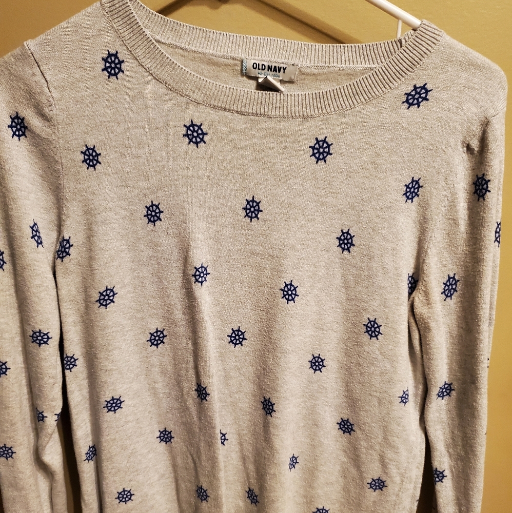Crew neck sweater